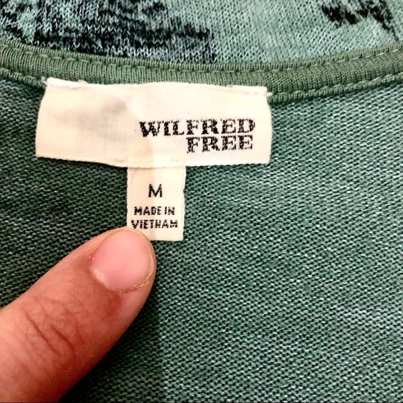 Wilfred Free Oversized Aztec Printed Tee - Picture 4 of 4